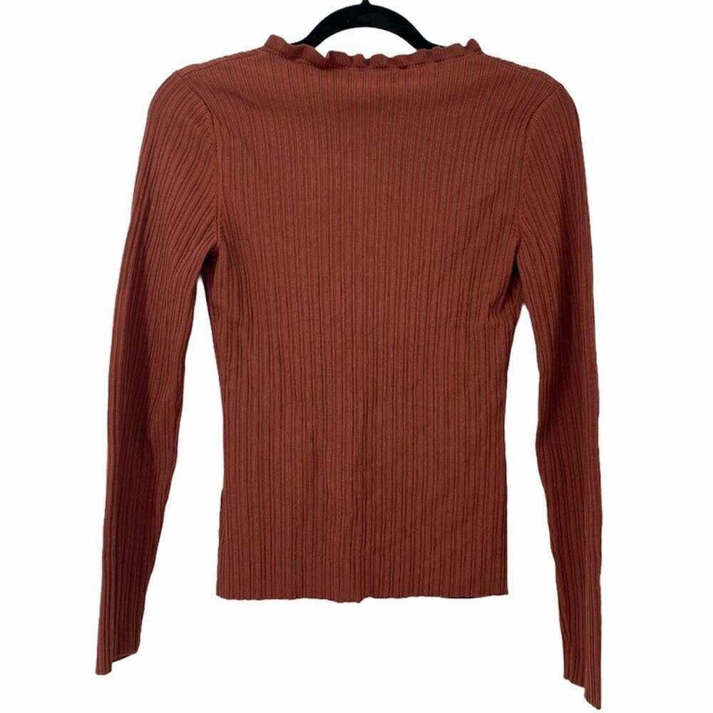 Current Air Ruffle‎ V-Neck Pullover Ribbed Top Rust Color - Picture 3 of 7